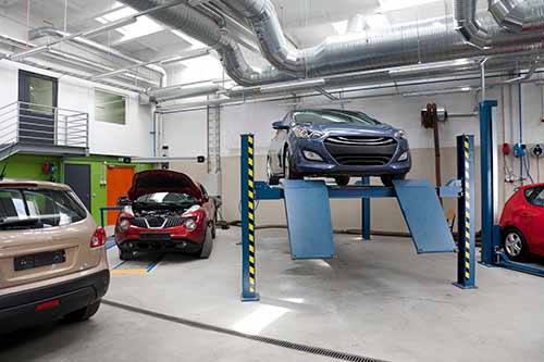 Auto repair garage and autobody repair insurance in Avon IN